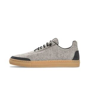 Baabuk Urban Wooler Sneaker size 42 (9US)